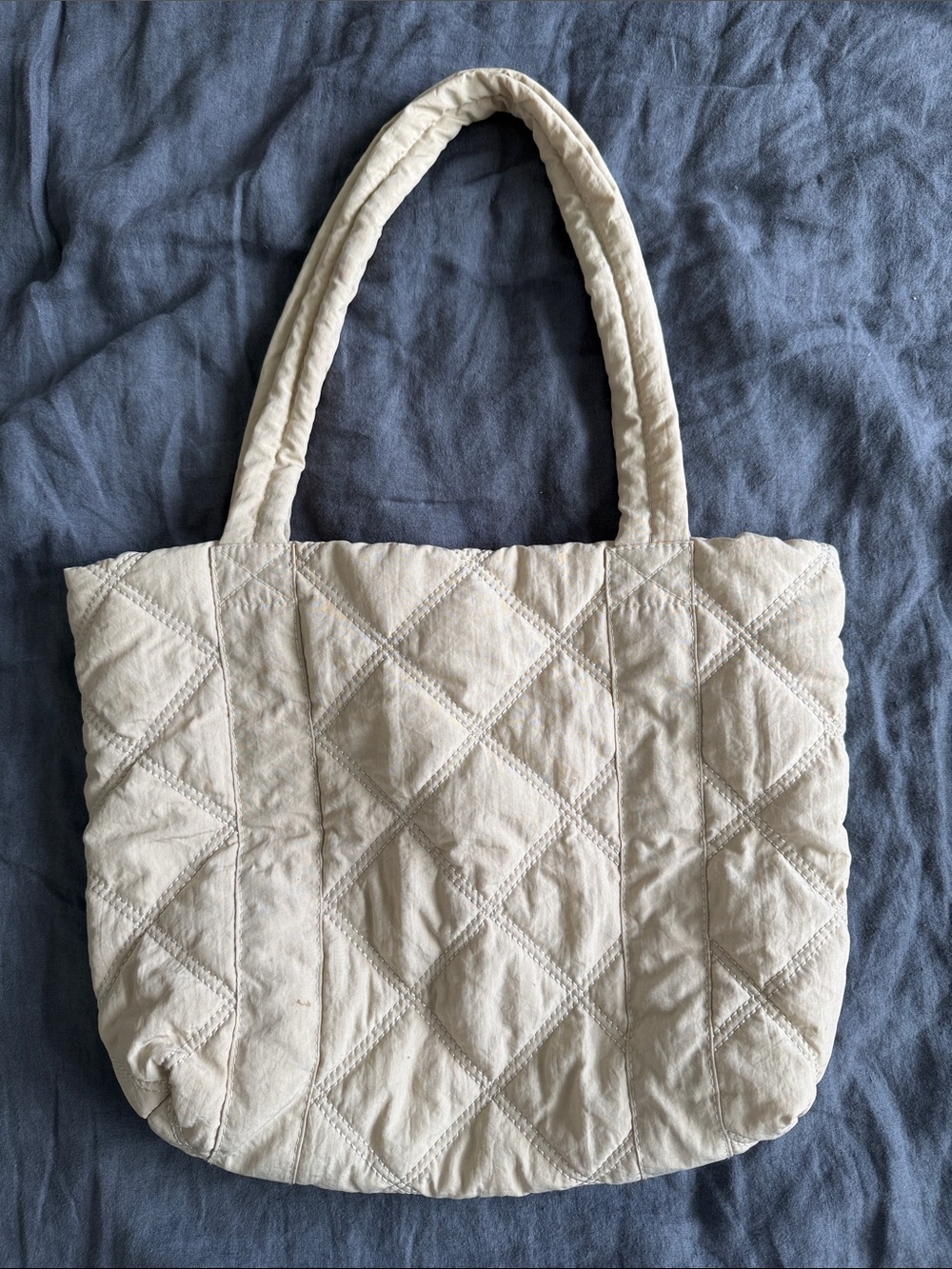 Quilted Tote Bag in Cream – Lightweight Everyday Shoulder Bag